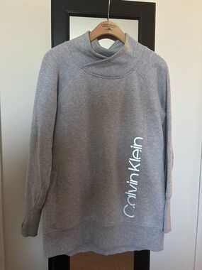 Calvin Klein Heather Gray Pullover with Purple Trim